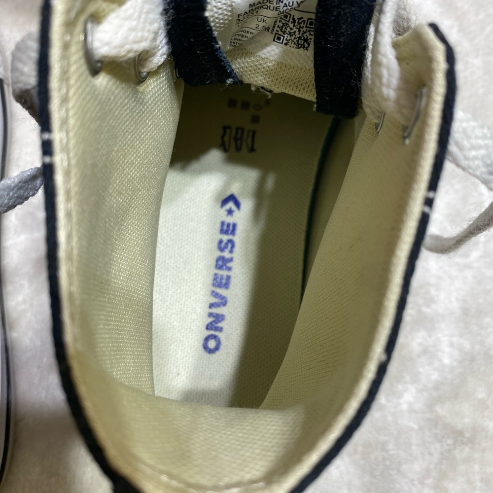 CONVERSE Chuck Taylor All-Star High Top Sneakers Kids Size 3 Canvas Laces Unisex - Picture 11 of 12